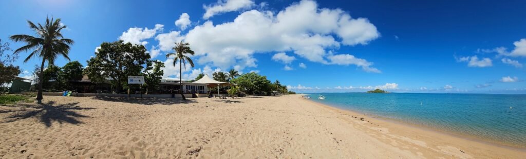 A panoramic view to the West from the beach