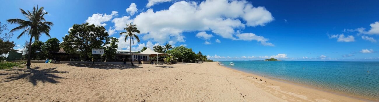 A panoramic view to the West from the beach